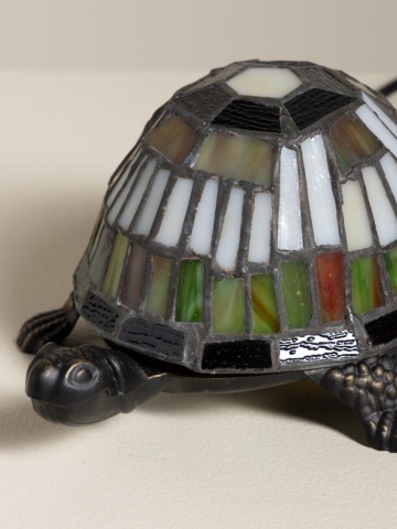 Lampa de masa in forma de broasca testoasa din metal, cu abajur din sticla vitrata , "Turtle" - Img 5