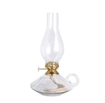 Lampă vintage cu petrol din sticlă transparentă, cu model gravat în linii, mâner și arzător în alamă, 15,5×25 cm, „Etched Stripe"