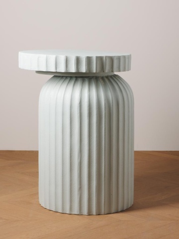 Măsuță laterală rotundă canelată, verde, cu bază cilindrică și blat cu margine ondulată, 58 x 43 cm, „Paros” - Img 3