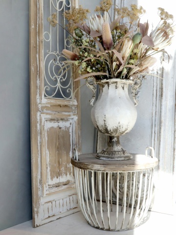 Panou decorativ din lemn, cu insertii metalice, finisaj crem antichizat, H198/L41/W3,5 cm - Img 2