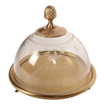 Platou pentru tort din alamă, auriu, cu cupolă din sticlă gravată manual, pe picioare, aspect vintage, finisaj antichizat, 19 x 23 cm, „Chantilly” - Img 3