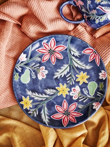 Set 4 farfurii din ceramică albastră cu motive florale dense pictate manual, 20,5×2,5 cm, „Meredith" - Img 5