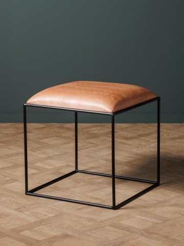 Taburet din piele naturală, maro, cu cadru cubic din metal negru, 46 x 43 x 43 cm, „Guardian” - Img 3