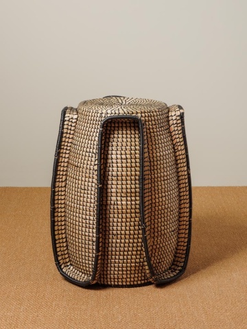 Taburet rotund din iarbă de mare și metal, natur, cu patru arce tivite cu negru, 50 x Ø 40 cm, „Quadrimac” - Img 3