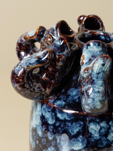 Vază din ceramică cu pești în relief, albastră, mică, cu glazură reactivă, 15 x Ø 17 cm, „Écume” - Img 5