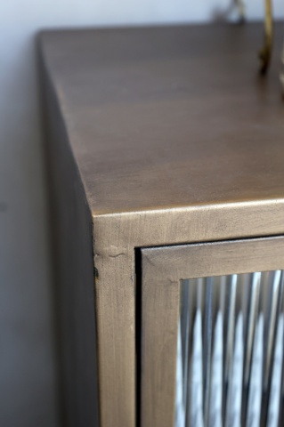Dulap auriu, din metal, cu 4 usi si 2 rafturi - Img 5