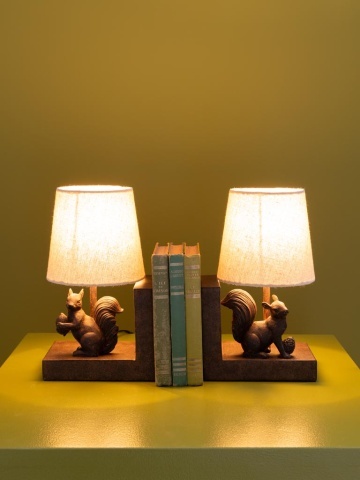 Set 2 lămpi de masă din bumbac bej, cu structură din rășină maro în formă de veveriță, finisaj patinat, 28×31×13 cm, „Squirrel" - Img 2