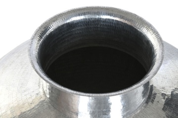 Vază decorativă de mari dimensiuni, stil modern elegant, culoare argintiu, din aluminiu, „Silver” - Img 4