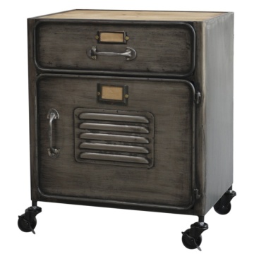 Dulăpior vintage industrial din metal, gri, pe roți, cu 1 ușă, 1 sertar și fante de aerisire, finisaj antichizat, 54 x 47 x 34,5 cm, „Factory”