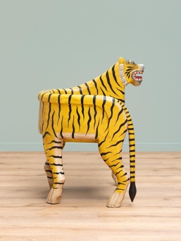 Fotoliu sculptural din lemn de mango în formă de tigru, orientare stânga, „Tiger” - Img 4