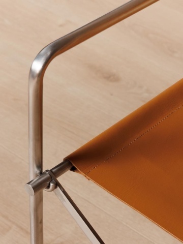 Scaun dining cu brațe din piele naturală și metal, portocaliu, cu cadru tubular argintiu și picioare în X, pliabil, 77 x 52 x 50 cm, „Cuero” - Img 6