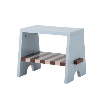 Scaun pentru copii din lemn, multicolor, cu dungi verticale și decupaje decorative, 39x28x30 cm, „Liova"
