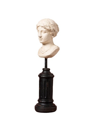 Sculptură decorativă bust antic de femeie din rășină, natur, pe piedestal din lemn, finisaj antichizat, 35,5 x 9 x 10,5 cm, „Lucretia”