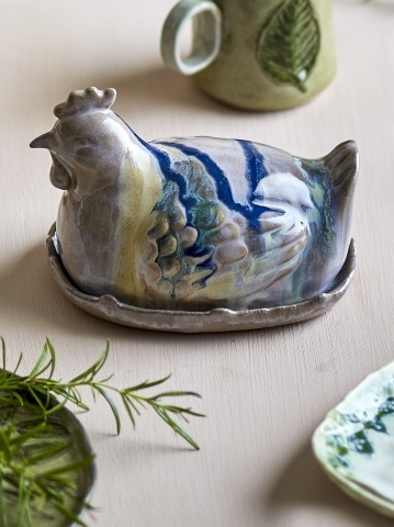 Untieră ceramică în formă de găină, din ceramică glazurată manual, 19×13×13 cm, „Heni" - Img 6