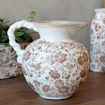 Carafă albă din ceramică antichizată, pictată manual, cu motiv floral natur, 18,5x20,5 cm, „Grenoble" - Img 2
