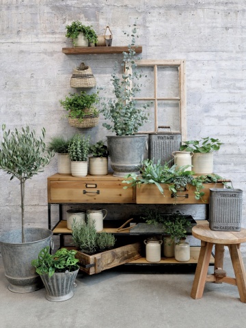 Consola din lemn, cu 2 rafturi si 2 sertare, aspect rustic - Img 3