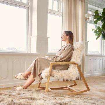 Fotoliu balansoar din lemn de frasin, cu pernă din 100% blană naturală de oaie tibetană, cu fir lung și buclat, „Rocking Chair” - Img 4