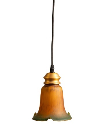 Lustră din sticlă texturată camel și verde cu structură din alamă antichizată, formă florală cu margini ondulate, 17 × 14 cm, „Arabion"