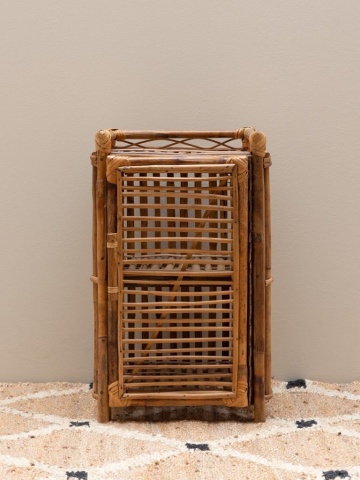 Noptieră din ratan, natur, cu ușă și 2 rafturi, galerie decorativă și colțuri înfășurate, 54 x 34,5 x 42 cm, „Harmonie” - Img 3