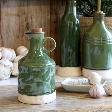 Olivieră din ceramică antichizată verde, pentru ulei, cu dop de plută, 15,5×8 cm, „Mireille" - Img 2