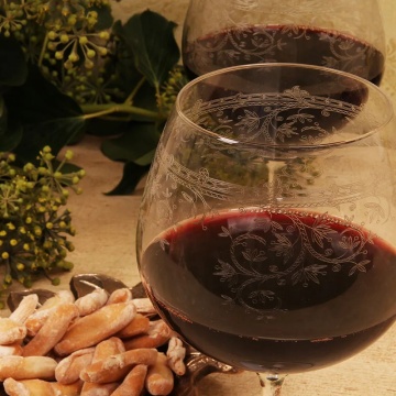 Pahar de vin roșu din sticlă, transparent, cu model în spirală gravat, 630 ml, 21,5 x 10,5 cm, „Joséphine” - Img 3
