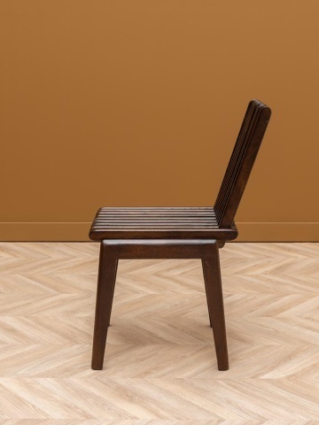 Scaun de dining pliabil din lemn de mango maro închis, cu spătar și șezut cu linii sculpturale, 80×50×91 cm, „Barista" - Img 5
