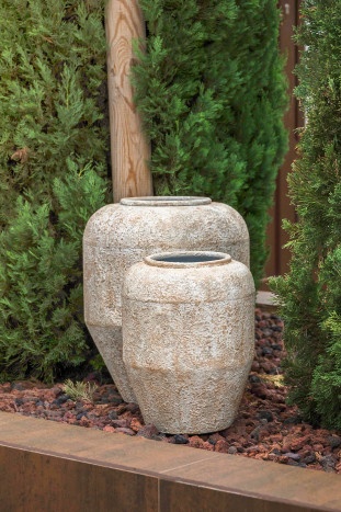 Vază decorativă, stil vintage patinat, culoare alb antichizat, din metal, „Aged White” - Img 2