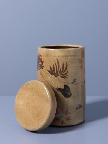 Borcan din ceramică artizanală natur cu capac, motive florale și păsări pictate manual, maro și roșu, 22 × 12 cm, „Campana" - Img 4