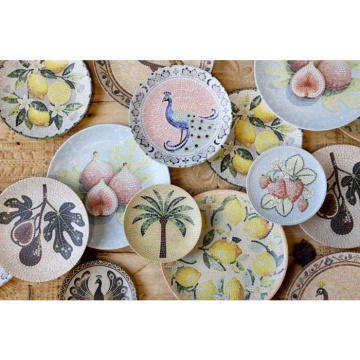 Tavă pentru servire din ceramică cu model mozaic și motiv păun, H2,8/D26,5 cm, bej & mocca, „Chartres” - Img 3