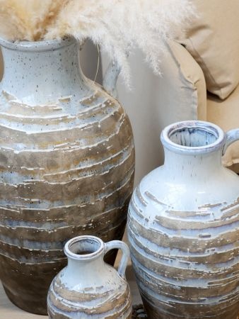 Vază decorativă cu mâner, stil rustic artizanal, culoare naturală teracotă, din ceramică, „Aurelia” - Img 4