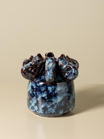 Vază din ceramică cu pești în relief, albastră, mică, cu glazură reactivă, 15 x Ø 17 cm, „Écume” - Img 3