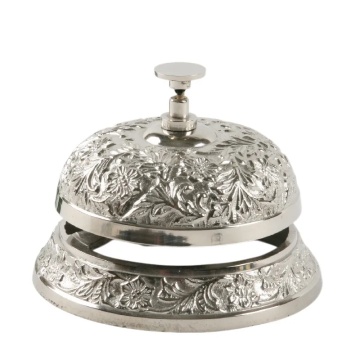 Clopoțel de masă din alamă lucrată manual, argintiu, cu flori în relief și buton, aspect vintage, finisaj nichelat, 8,5 x 11 cm, „Majordome”