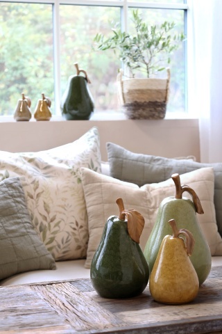 Decorațiune din ceramică în formă de pară verde închis, H28 cm, Ø17,5 cm - Img 5