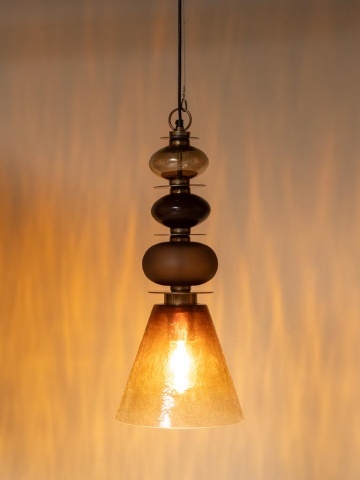 Lustră din sticlă texturată camel cu structură din alamă antichizată cu elemente sferice decorative, formă conică, 65 × 29 cm, „Astrolab" - Img 2