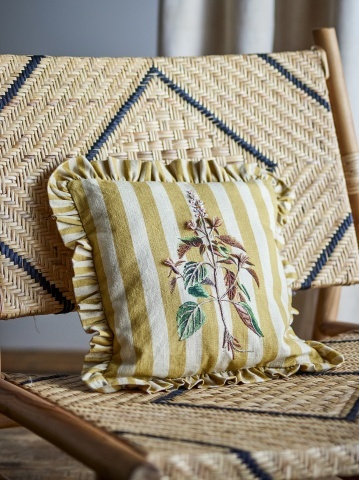 Pernă decorativă din bumbac, galben, dungi verticale, imprimeu botanic și broderie, margini cu volane, finisaj ignifug, 35 x 35 cm, „Camila” - Img 8