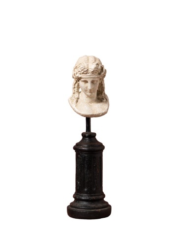 Sculptură decorativă bust de femeie din rășină natur, pe piedestal din lemn negru și tijă din metal, finisaj antichizat, 31 x 10 cm, „Livia”