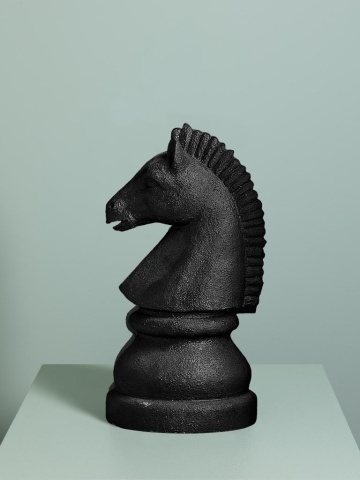 Decorațiune cal de șah din rășină, H43,5 cm - Img 3