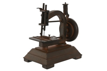 Decorațiune de masă tip mașină de cusut, stil etnic, culoare maro antichizat, din metal, 19×12×21 cm, „Stitchcraft" - Img 3