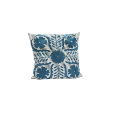 Față de pernă din bumbac brodată manual cu motive suzani, 45×45 cm, „Suzani Blue"