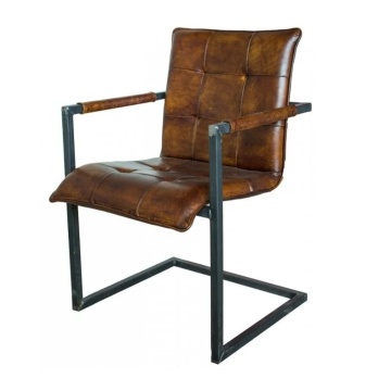Scaun dining cu brațe din piele naturală și metal, maro, cu șezut și spătar cusute în carouri și cadru în consolă, 86 x 55 x 58 cm, „Boston”