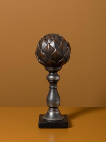 Sfeșnic din rășină cu glob decorativ în formă de anghinare sculptată, auriu-argintiu, finisaj patinat negru, 33.5×13 cm, „Artichoke" - Img 3