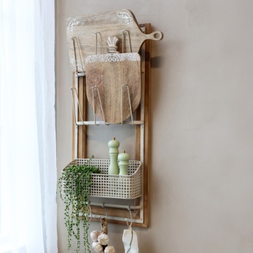 Etajeră de perete vintage din lemn și metal, crem, cu coș metalic, suporturi și 4 agățători, 90 x 40 x 15 cm, „Amandine” - Img 2