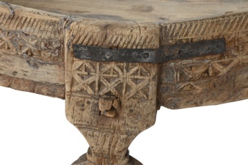 Măsuță de cafea rotundă din lemn masiv sculptat manual, natur, cu blat tip tavă, finisaj natural, 26 x 65 cm, „Bravura” – Ethnic Collections - Img 4
