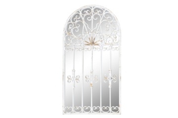 Oglindă de perete din metal alb antichizat în formă de fereastră arcuită, 55×3×103,5 cm, „Ventana"