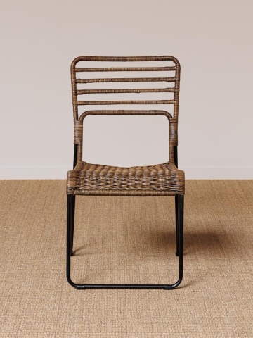 Scaun dining împletit din ratan și metal, maro, cu spătar în bare orizontale și picioare negre, 87 x 42 x 49 cm, „Veracruz” - Img 2