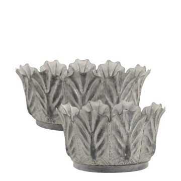 Set 2 jardiniere din zinc antichizat cu model frunze, H18/L37/W29 cm