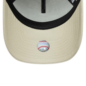 New Era, sapca trucker A-frame Metallic Outline NY Yankees, Bej safari - Img 5