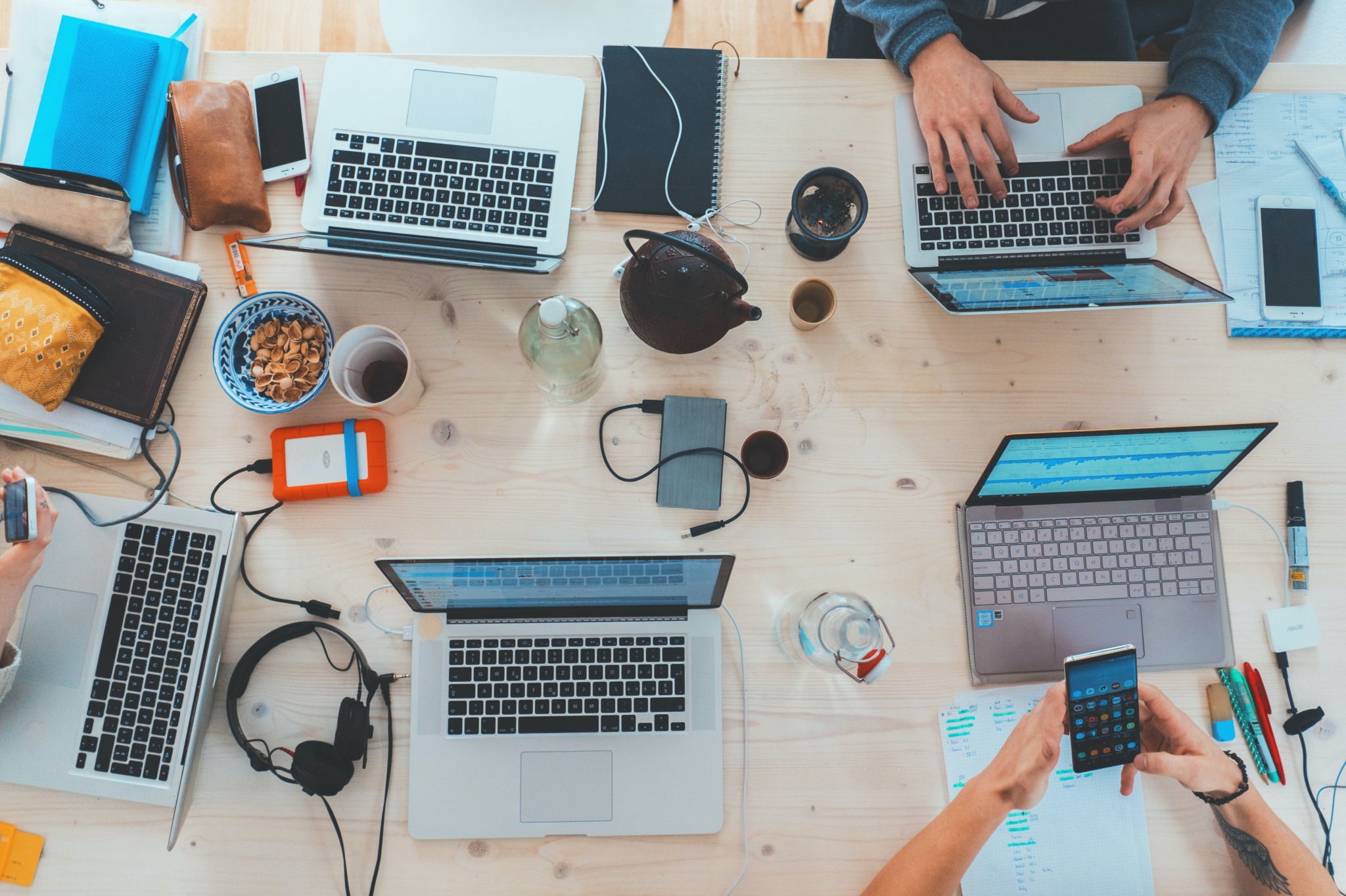 Laptop, Tablete & Telefoane