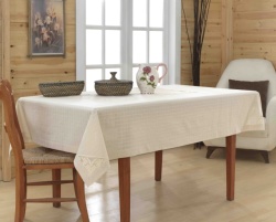 PR100 Fata de masa ecru din bumbac cu broderie - diferite dimensiuni