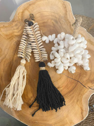 Brelocul Macrame Fishbone - Negru, Bazar Bizar